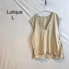 M814 新品タグ付き Lutique ベージュ Vネック トップス L