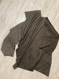 イッセイミヤケ プリーツ トップス