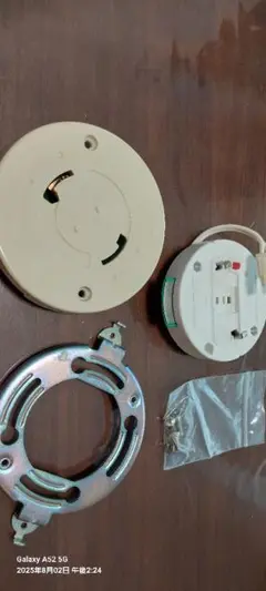 シーリング電気ソケットと取り付け金具