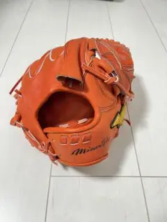 ミズノプロ 菅野モデルです。ほとんど使っていないので綺麗な状態です。