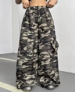 SHEIN Coolane 迷彩ローウエストパラシュートパンツ　2枚まとめ売り