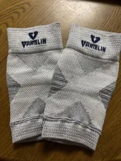 VANTELIN 肘サポーター　Mサイズ グレー