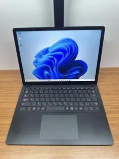 2.Surface Laptop 3 i5-1035G7 8/256