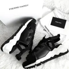 美品『PIERRE HARDY』トレックコメット ビバーグサンダル定価8万