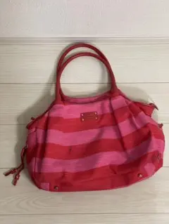 Item thumbnail for item 001d22be-b19a-470e-bfa0-3085f7e73a31