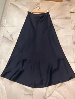IENA サテン　ロングスカート