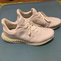 Item thumbnail for item 3bc9cf44-e4cb-44c3-b9b8-30eff7bda3a0