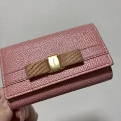 ferragamo キーケース
