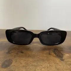 スクエア　サングラス　ブラック　ヴィンテージ　レトロ　スタイル