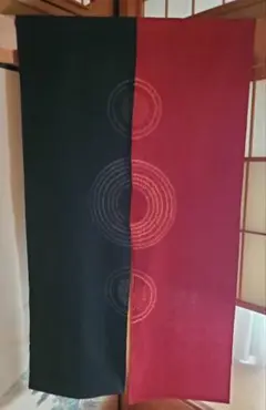 絞り染めのれん