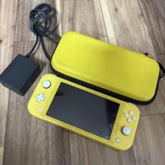 Nintendo Switch Lite イエロー 充電器・ケース付き