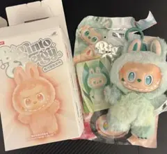 THE MONSTERS Big into Energy ぬいぐるみペンダント