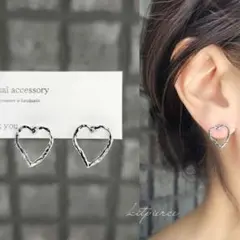 No.372 ミニハート♡シルバーチタンピアス 華奢見え デイリーピアス