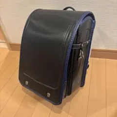 男の子 黒✕青 ランドセル EDGE ARROW クラリーノ