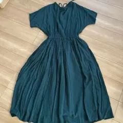 グリーン 半袖ロングワンピース
