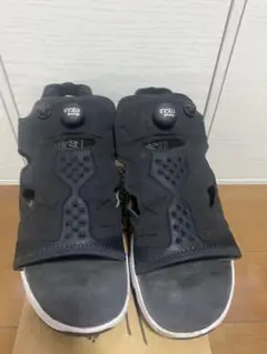 ポンプフューリー　ブラック スポーツサンダル　リーボック　Reebok 28cm