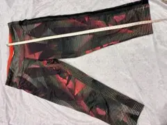 FOREVER 21 カモフラージュ柄 タイツ Sサイズ