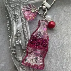 46 レジン　シャカシャカキーホルダー　シェイカー 大人　コーラー