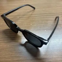 サングラス（ブランド不明）