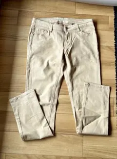 écrufil スキニーパンツ 3
