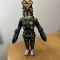 バルタン星人11体セット　分身バージョン　パワード・バルタン　ジュニア他　ソフビ Amazon.co.jp: バルタン星人Jr. ソフビ : おもちゃ