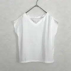 最終価格　a.v.v standard ノースリーブ カットソー　スリットネック
