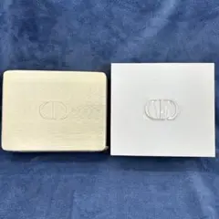 Item thumbnail for item 3d8c1800-41b5-46ab-b93b-bf1ba2750475