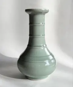 Item thumbnail for item bec3f7eb-d3e6-46f5-b6f1-fd25b771a26a