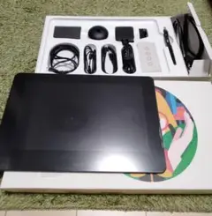 Wacom 液タブ cintiqpro13 DTH-1320/AK0