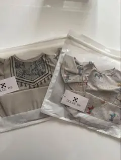 新品　お食事エプロン 2枚セット　ベビービブ
