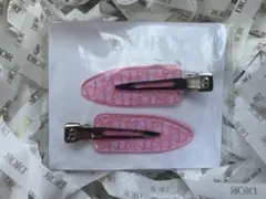 ♡ 新品 未使用 Dior バックステージ ロゴ入り ヘアクリップ 2個