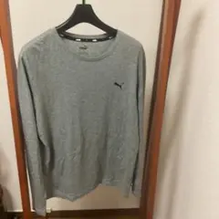 PUMA グレー 長袖カットソー