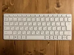 美品、Microsoft Compact キーボード ホワイト系 JIS配列