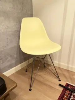 Herman Miller ハーマンミラー Eames Shell Chair