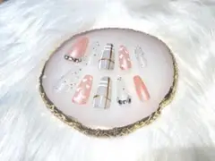 Item thumbnail for item 906c4eca-7883-4f6f-88ca-94b23a04fd16