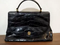 ●AIGNER アイグナー 型押し バッグ ハンドバッグ ブラック レトロ