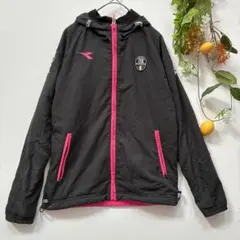【DIADORA】パーカー　ジャンパー　リバーシブル　フリース　黒×ピンクS