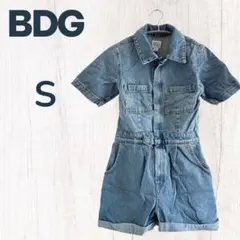 Item thumbnail for item 7be2fddc-67fb-4b54-80f1-6e0fa4d18d5e