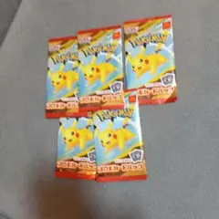 ハッピーセット　ポケモンカード未開封5パック