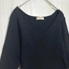 フリースマート　Vネック長袖リブニット　黒　F 細身　伸縮