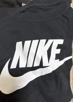 NIKE ブラック Tシャツ