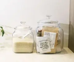 可愛い収納!ガラスのような樹脂製のふた付きキャニスター 大(7800ml)