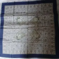 新品　KRIZIA シルクスカーフ