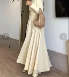Louere 薄手ハイウエストボリュームフレアスカート