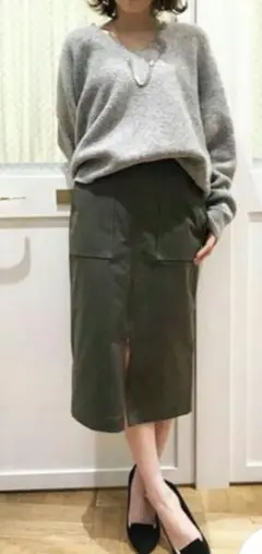 最終値下げ⭐️OUVRAGE CLASSE フロントジップタイトスカート カーキ