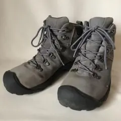 KEEN ピレニーズ　トレッキングシューズ　27.0cm グレー