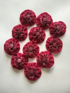 手作り　ワインレッド の花型ロゼット 11個セット