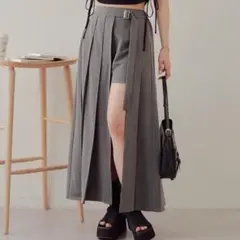 Chico チコ ラッププリーツロングスカート+ショートパンツ グレー