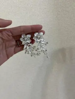 ウエディング ピアス シルバー