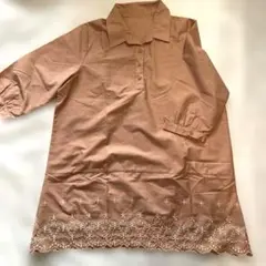 ブラウン刺繍入り五分袖チュニック